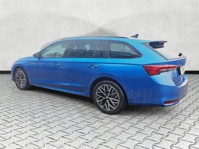 Skoda Octavia 1.5 TSI mHEV 110 kW Sportline (2025) - Photo 5
