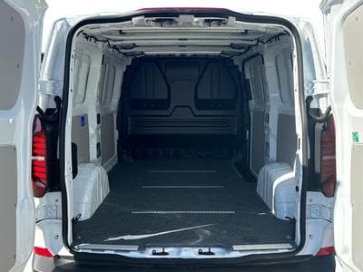 VW T7 Kurzer Radstand (2025) - Photo 12