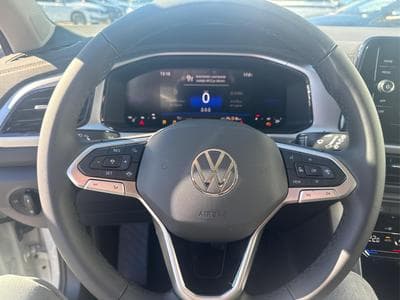 VW T-Roc EDITION (2026) - Photo 11