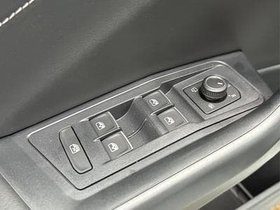 VW T-Roc Limited (2026) - Foto 10