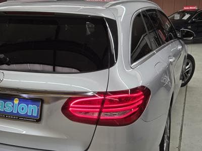 Mercedes C 220 D 163CV BlueTech Avantgarde (2018) - Photo 5