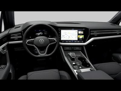 VW Touareg 3.0 TSi V6 eHybrid 4MOTION Elegance  381 CV (2022) - Foto 4