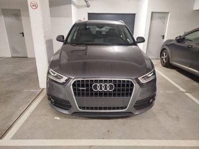 Audi Q3 S TRONIC QUATTRO (2013) - Photo 1