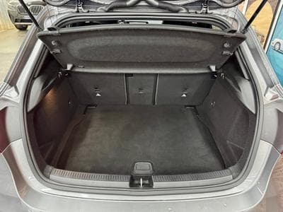 Mercedes A 35 AMG A 35 AMG 2.0 306cv Auto 4Matic/SiègCh/Navi/LED (2021) - Foto 7