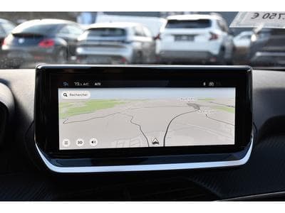 Peugeot 2008 1.2 PureTech Allure ACC GPS LANE SIDE CAM 360 1° MAIN (2024) - Photo 10