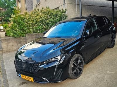 Peugeot 308 GT Plug-in Hybrid 225 e-EAT8 FULL OPTION (2022) - Foto 1