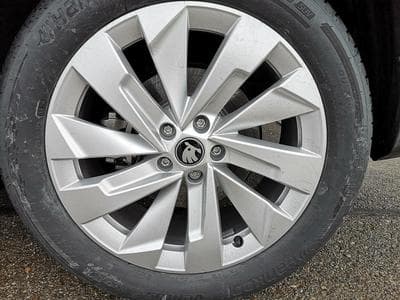 Skoda Kodiaq 2.0 TDI 142 kW 4x4 Selection (2026) - Photo 4