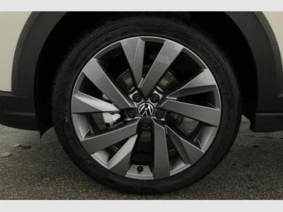 VW Taigo 1.0 TSI DSG (2025) - Photo 12