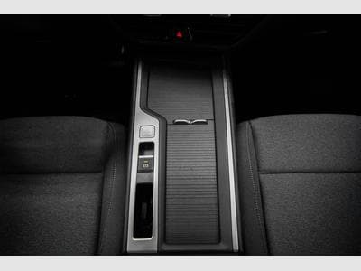 VW Passat Variant 1,5 TSI (2026) - Photo 13