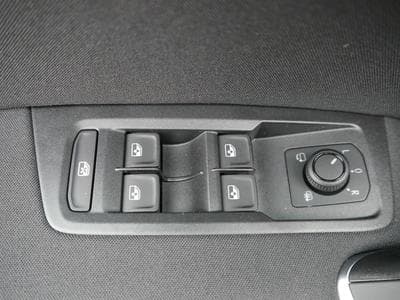 VW Touran Comfortline (2026) - Photo 10