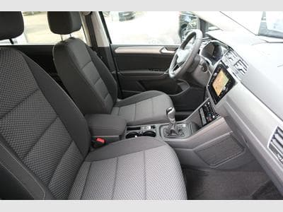 VW Touran 1.5 TSI Edition (2026) - Photo 6