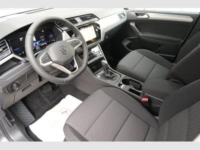 VW Touran 1.5 TSI DSG (2026) - Photo 12