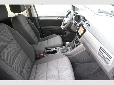 VW Touran 1.5 TSI DSG (2026) - Photo 5