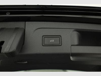 VW Touran Comfortline BMT/Start-Stopp (2026) - Photo 14