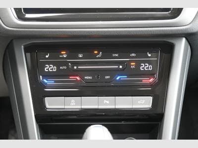 VW Touran 1.5 TSI DSG (2026) - Photo 12