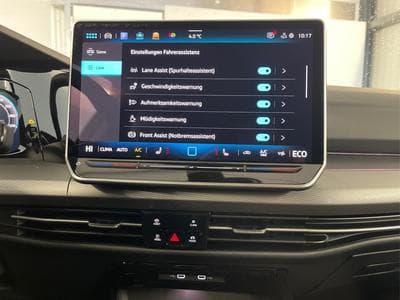 VW Golf Style (2026) - Photo 10