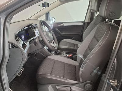 VW Touran Life Plus 1.5 TSI 7-Gang DSG (2025) - Foto 9