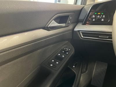 VW Golf Style (2026) - Photo 9