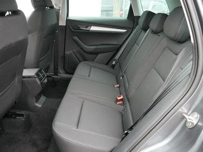 Skoda Karoq Selection 2.0 TDI DSG 4x4 (2026) - Photo 8