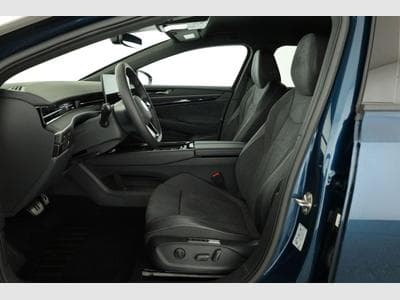 VW ID.7 Kombi Pro S 210 kW (2026) - Foto 9