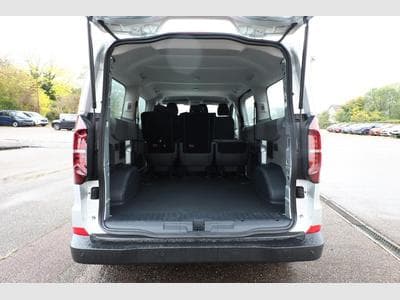 VW T7 Kombi TDI 150 (2026) - Foto 11