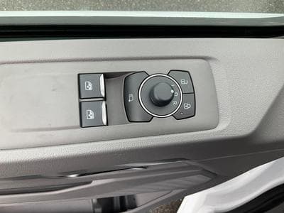 VW T7 Transporter 2.0 TDI 125 kW LR (2026) - Foto 10