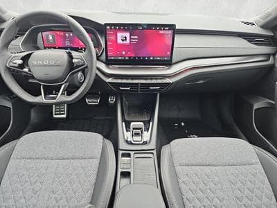 Skoda Octavia 1.5 TSI mHEV 110 kW Sportline (2026) - Foto 11