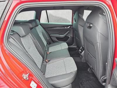 Skoda Octavia 1.5 TSI mHEV 110 kW Sportline (2026) - Foto 13