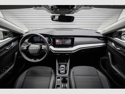 Skoda Octavia Kombi 1,5 eTSI (2026) - Foto 5