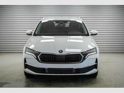 Skoda Octavia Kombi 1,5 eTSI (2026) - Foto 2