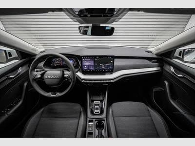 Skoda Octavia Kombi 1,5 eTSI (2026) - Foto 6