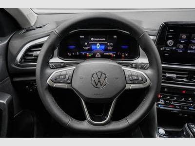 VW T-Roc 1,5 TSI DSG (2025) - Foto 8