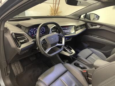 Audi Q4 e-tron 204 CV / 150 KW (2021) - Photo 3