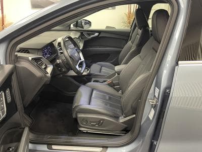 Audi Q4 e-tron 204 CV / 150 KW (2021) - Photo 4