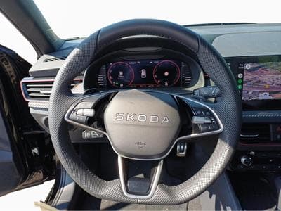 Skoda Kamiq Monte Carlo (2025) - Photo 11