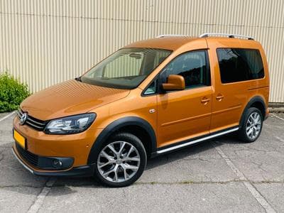 VW Caddy Cross DSG 7 seats (2013) - Photo 1