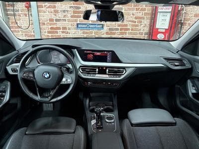 BMW 118 118dA 2.0 150cv Auto ADVANTAGE (2021) - Photo 4