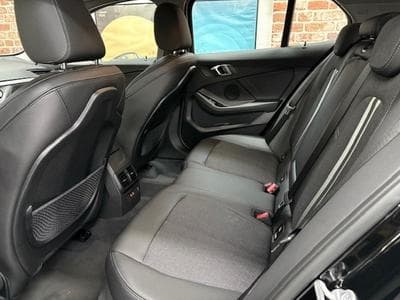 BMW 118 118dA 2.0 150cv Auto ADVANTAGE (2021) - Photo 6