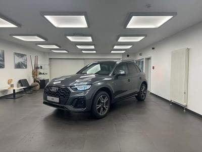 Audi Q5 S line 50 TFSI e quattro 299 CV / 220 kW S tronic (2024) - Photo 1