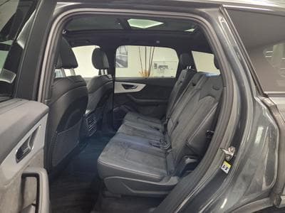 Audi Q7 S line 60 TFSIe quattro 462 CV / 340 kW Tiptronic (2021) - Photo 6