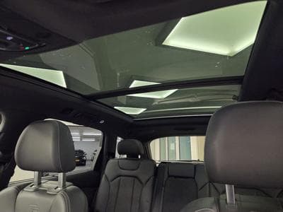 Audi Q7 S line 60 TFSIe quattro 462 CV / 340 kW Tiptronic (2021) - Photo 7
