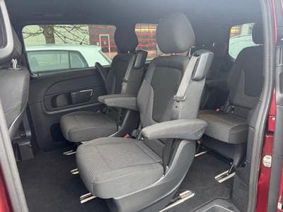 Mercedes V 250 MERCEDES-BENZ V250 LANG AMG LINE KAMERA LED STANDHEIZUNG (2020) - Photo 12