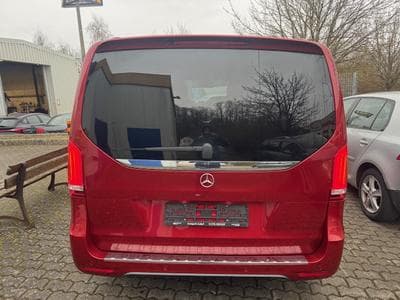 Mercedes V 250 MERCEDES-BENZ V250 LANG AMG LINE KAMERA LED STANDHEIZUNG (2020) - Photo 8