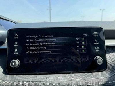 Skoda Fabia 1.0 TSi 110 DSG Selection (2025) - Photo 13