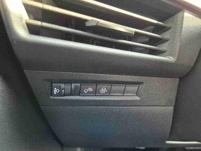 Opel Frontera 1.2 T Hybrid 110 GS (2026) - Photo 11