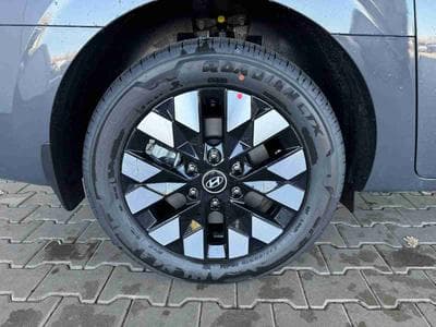 Hyundai Staria 1.6 T-GDI HEV 225 Luxury (2025) - Foto 5