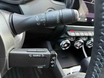 Renault Arkana 1.3 E-Tech Full Hybrid 145 EDC TECHNO (2025) - Foto 10