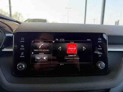 Skoda Fabia 1.0 TSi 110 DSG Selection (2025) - Foto 14