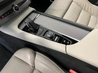 Volvo XC90 R-Design (2021) - Foto 8