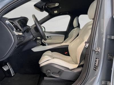 Volvo XC90 R-Design (2021) - Foto 9